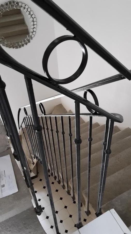 Chambres D'Hotes Clos Des Recollets Largentière Exteriör bild